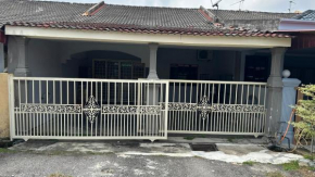 Purrrfect Kesidang Homestay